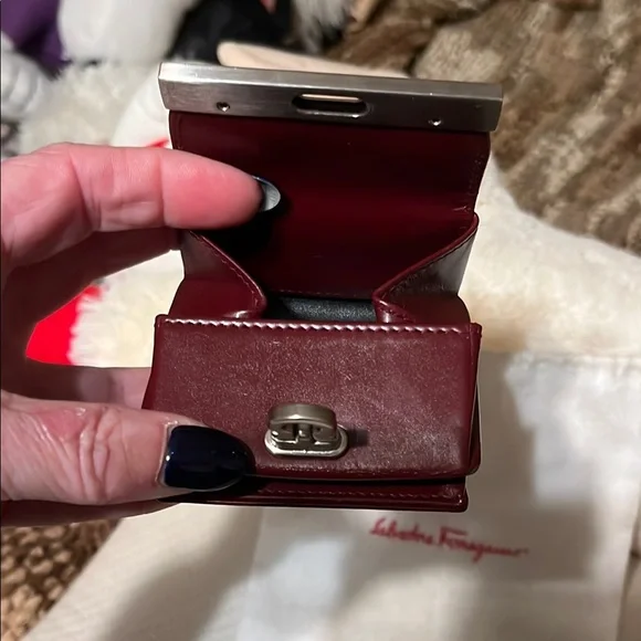 Salvatore Ferragamo Red Leather Coin Purse/ Pouch Silver Hardware Vintage - Picture 4 of 16